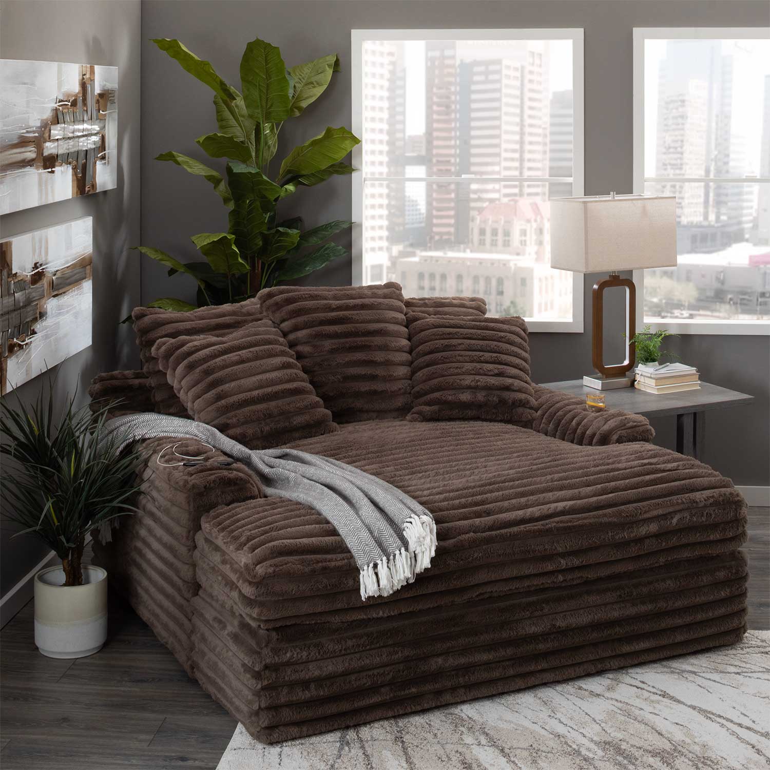 Nestle Chaise Lounge With Dual Cupholders And Charging Ports