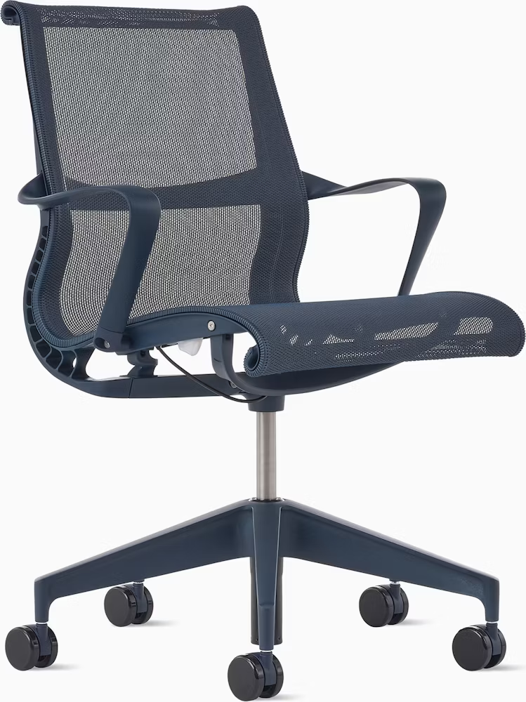 Setu Chair, With Arms